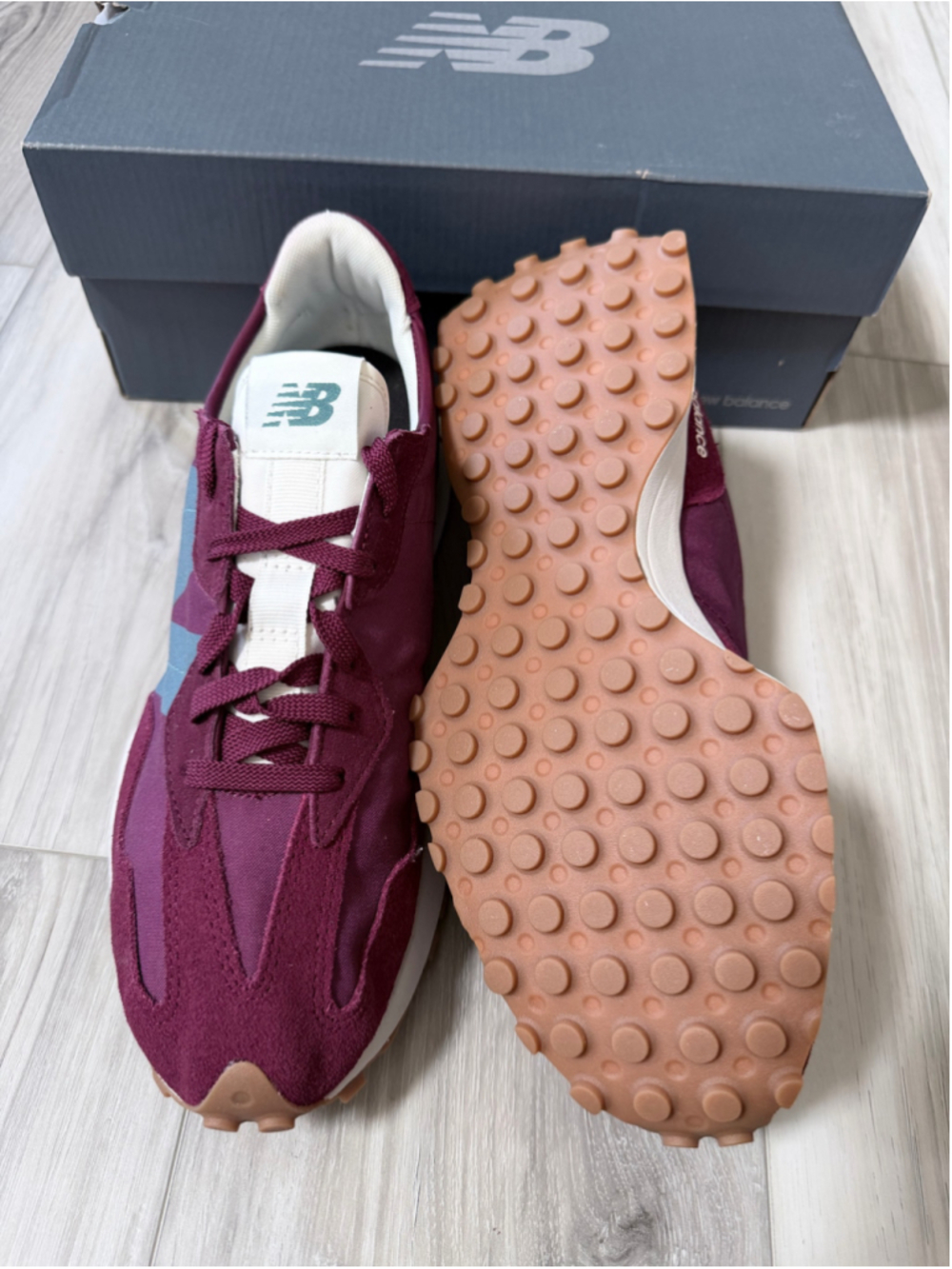 New Balance 327 MS327HE1 Garnet Burgundy Indigo Gum Men’s 10.5 D w/ Box